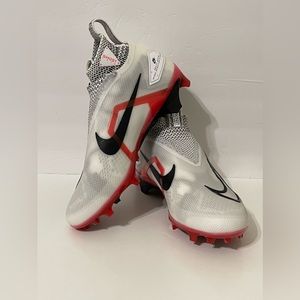 Nike Men Alpha Menace Elite 3 Football